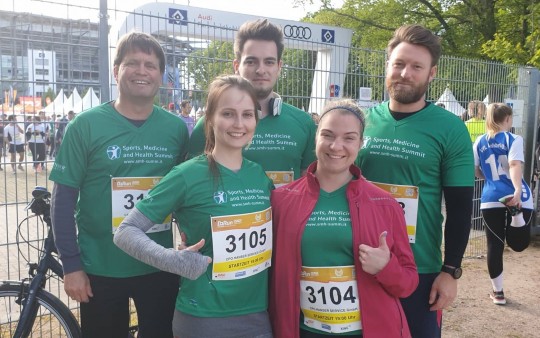 News - B2RUN 2019 Hamburg Team CPO beim B2Run